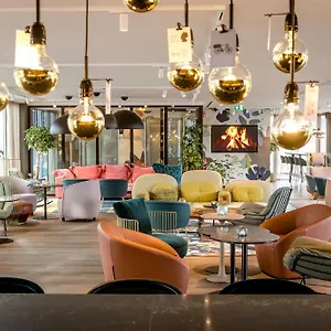 Hotel One